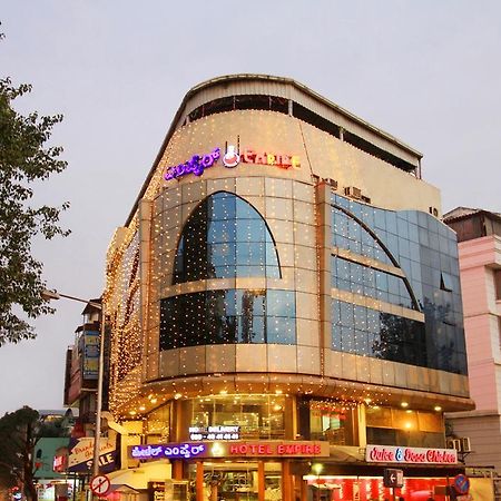 Empire International Church Street Bangalore Buitenkant foto