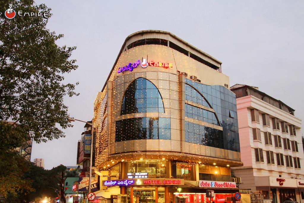 Empire International Church Street Bangalore Buitenkant foto